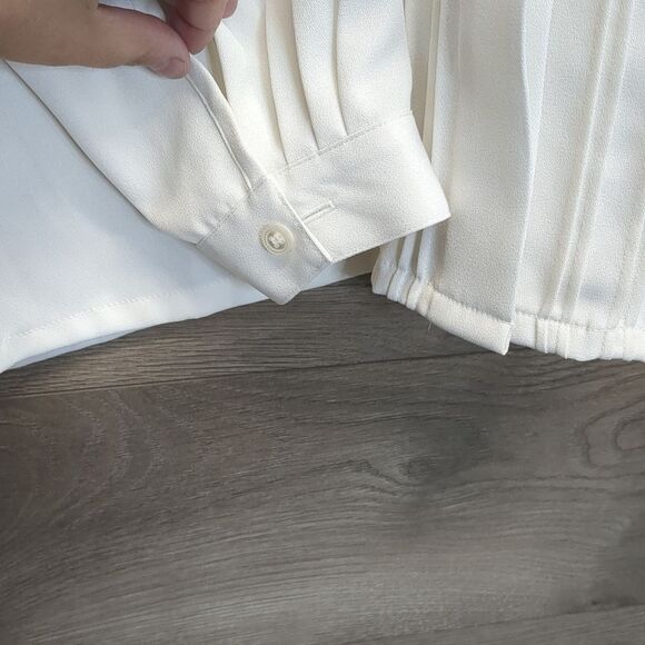 Koret Embroidered Button Blouse Business Casual Women's Plus Size 18 Petite - Picture 4 of 9